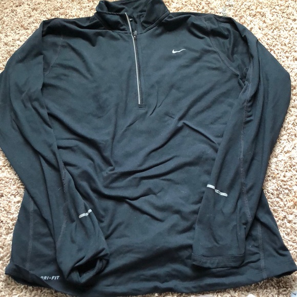 Nike Tops - Cute Nike workout shirt